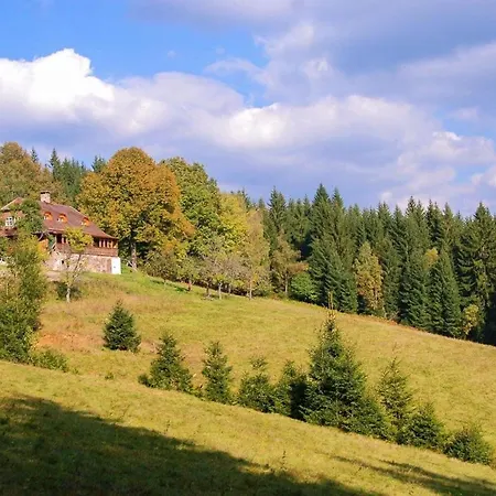 Tara, A Stunning Historic Log Farmhouse In Europes Biggest Nature Reserve Ferienhaus